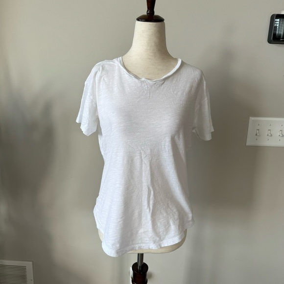 Madewell Whisper Cotton Crewneck Tee Scoop Hem - Classic Capsule Neutral White - Picture 8 of 8